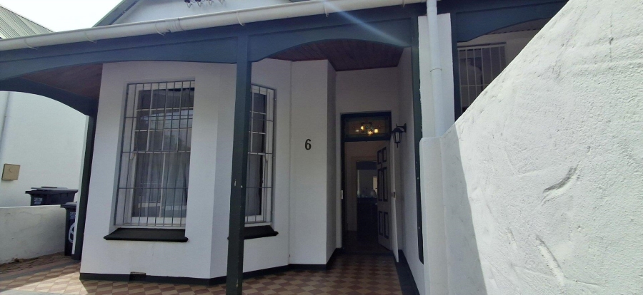4 Bedroom Property for Sale in Mowbray Western Cape